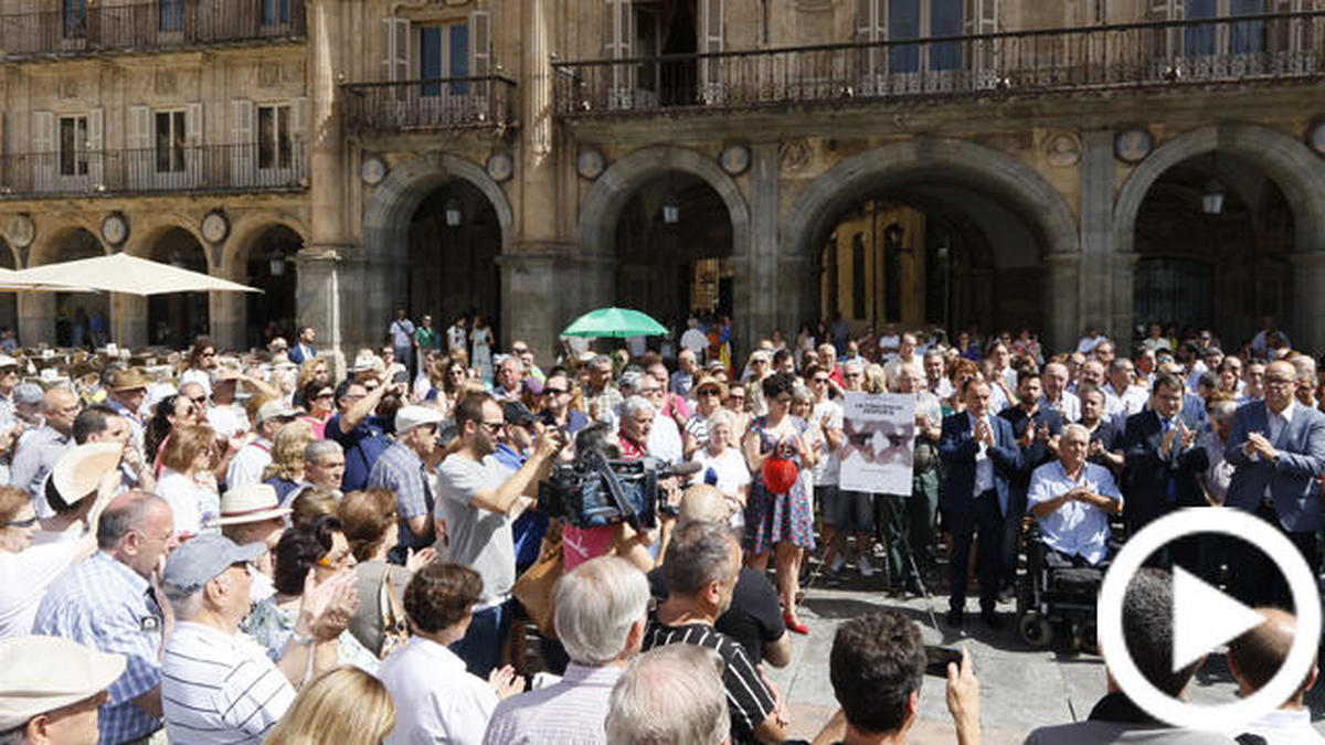 Cientos de personas recuerdan a Miguel Ángel Blanco en la Plaza Mayor