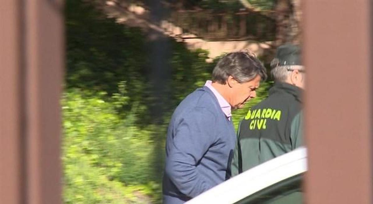 Pablo González sale de Soto del Real tras pagar la fianza de 200.000 euros