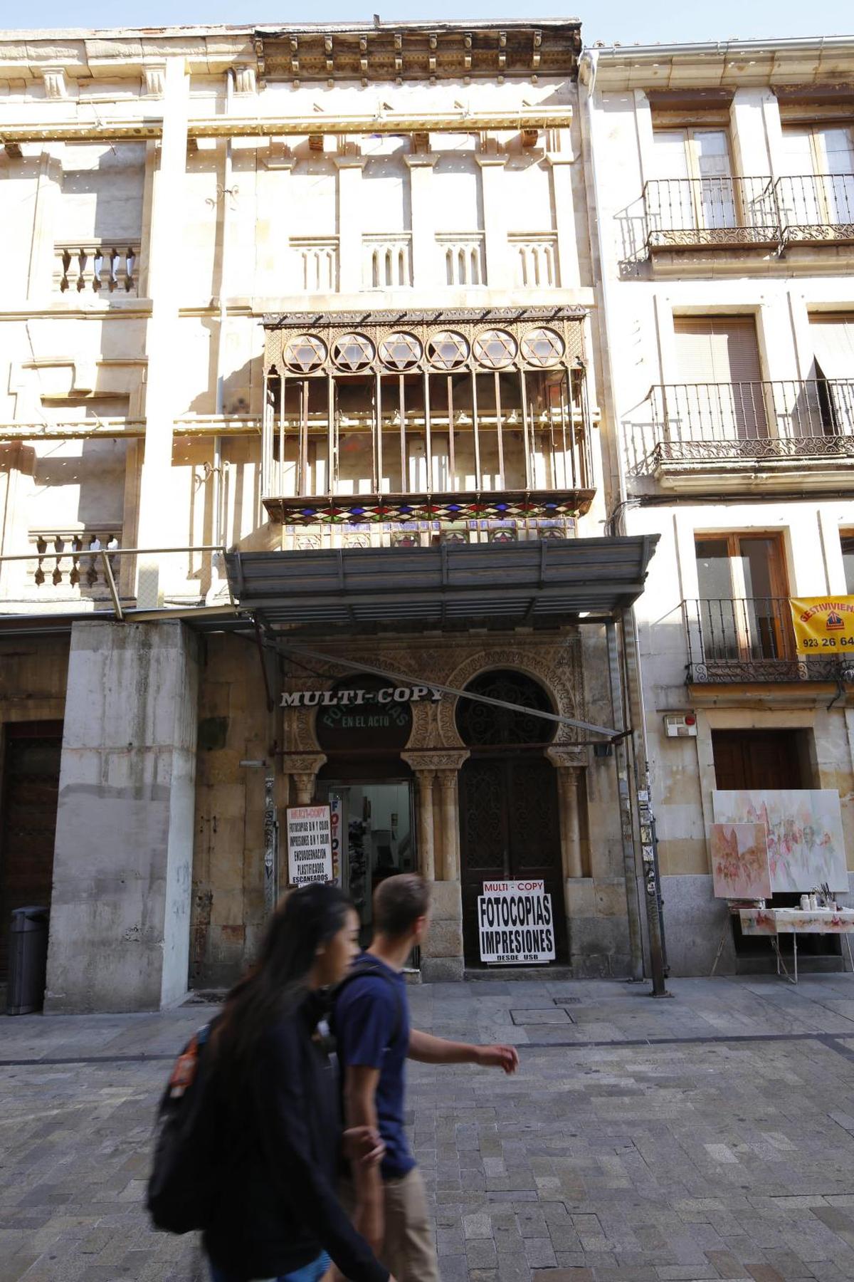El Ayuntamiento reparará el 'edificio de las tres culturas' de forma subsidiaria
