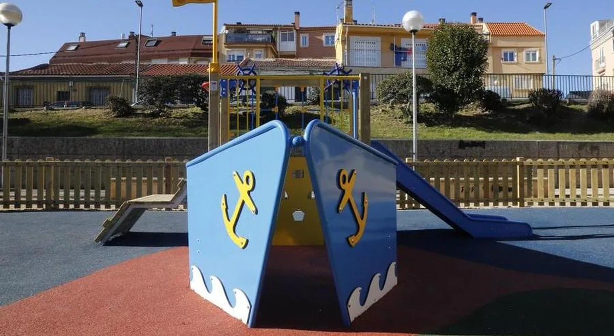 Más de 170.000 euros para dotar a once zonas de la ciudad de juegos infantiles