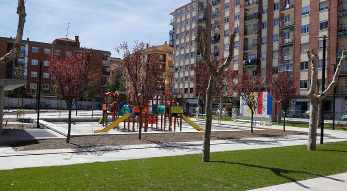 Comienzan las obras de accesibilidad en aceras del Paseo del Rollo, Camino de las Aguas y parque Garrido