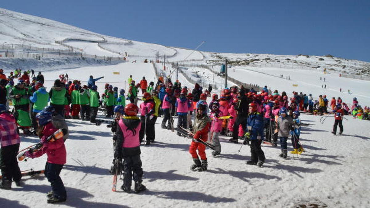 440 escolares podrán participar en el Programa Escolar de Esquí de Salamanca