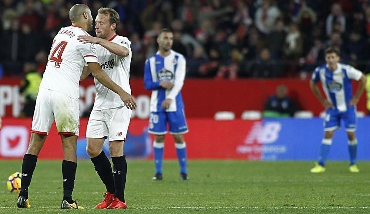 El Sevilla celebra con una victoria gris el alta de Berizzo (2-0)