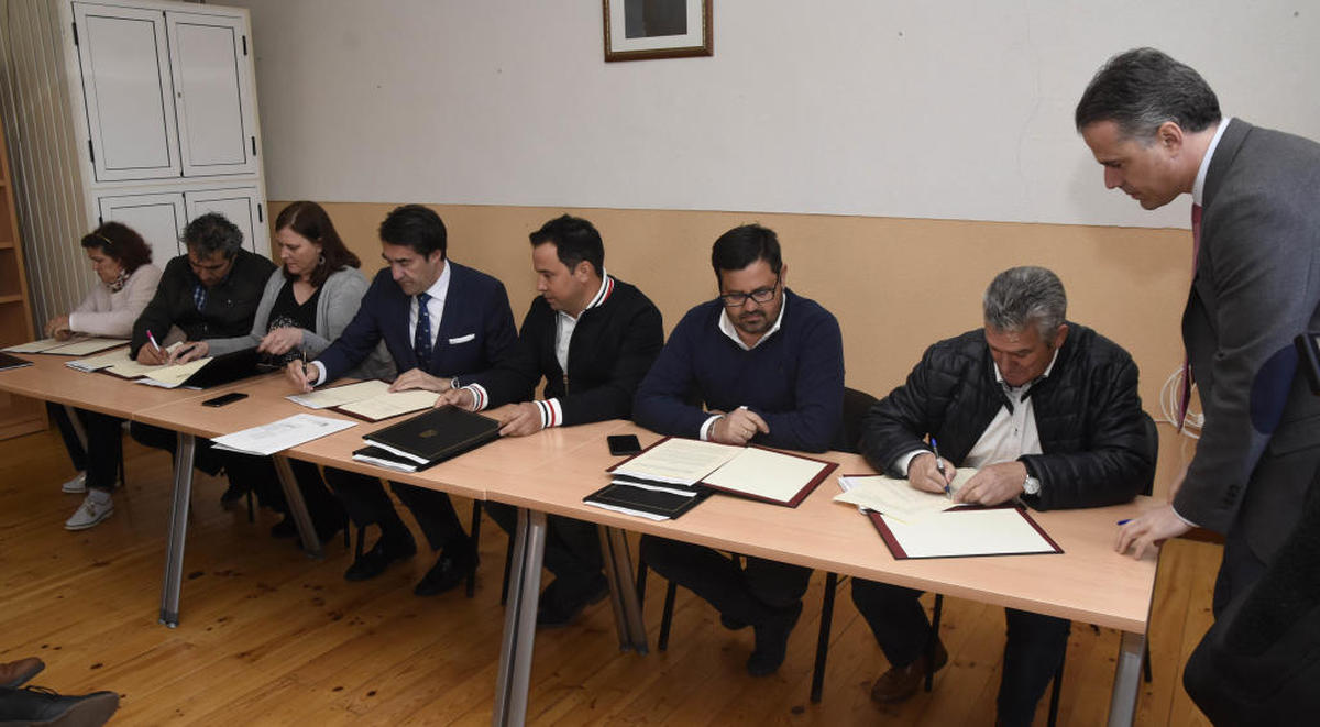 La Junta invierte en la rehabilitación de casas sociales 230.000 euros en 5 pueblos