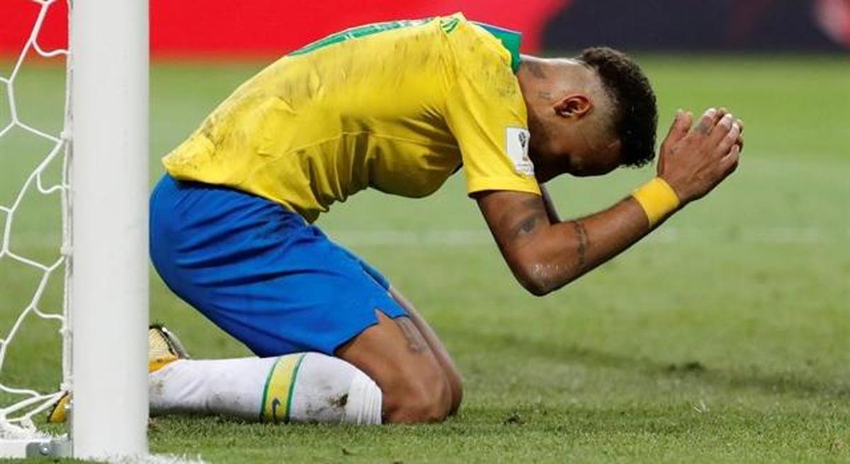 Neymar: A veces exagero, pero en realidad sufro dentro del campo