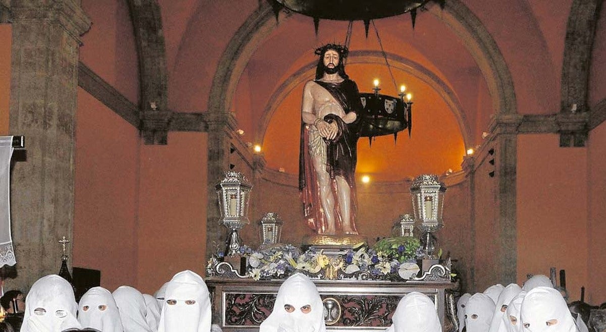 La Hermandad del Vía Crucis volverá a salir del Auditorio de San Blas siete años después