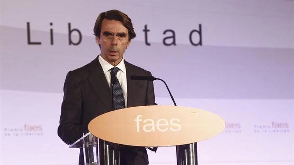 Aznar renuncia a la presidencia de honor del Partido Popular