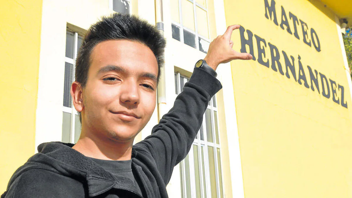 El estudiante salmantino Álvaro Serrano suma y sigue: gana el Premio Nacional de Bachillerato