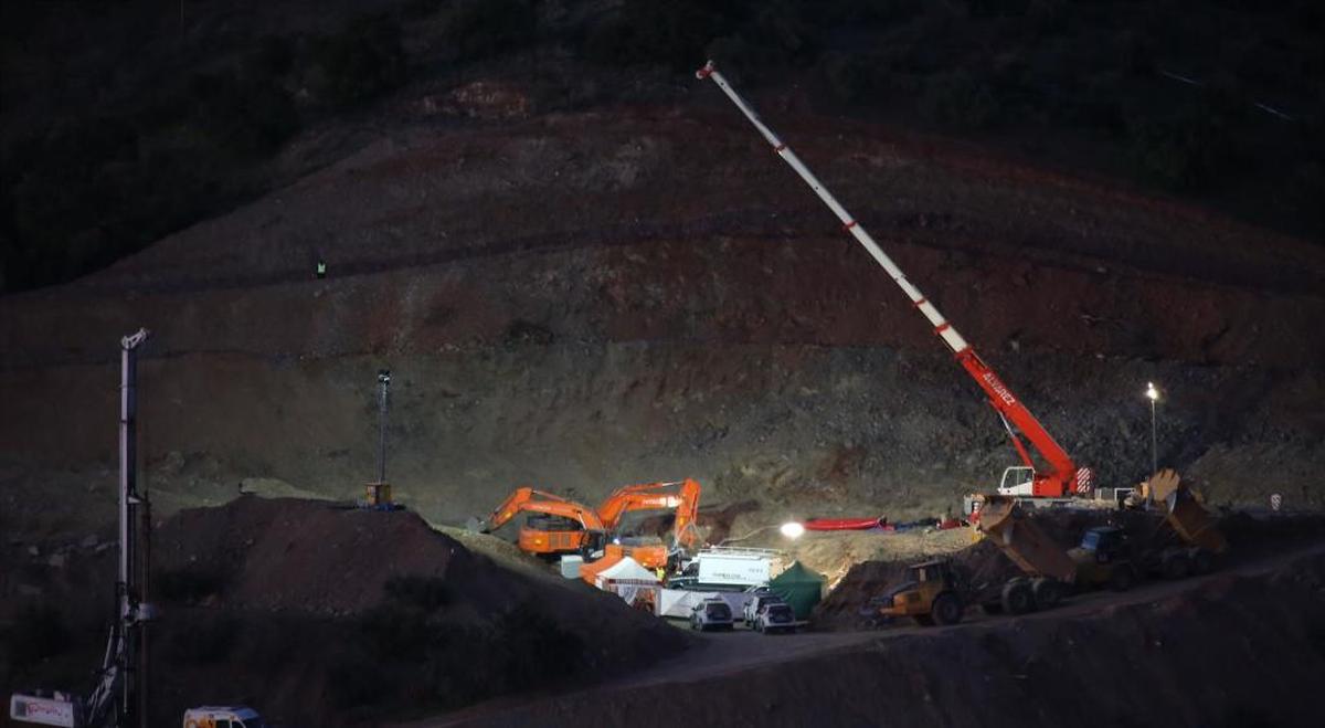 La Fiscalía investiga al dueño de la finca donde cayó Julen