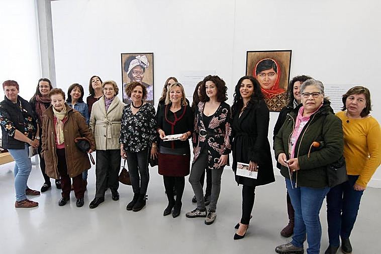 sanchez el charro exposicion de la pintura tania bermudez de ILUSTRES