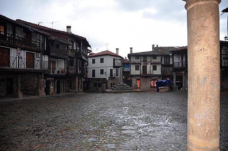 La Plaza Mayor de La Alberca.