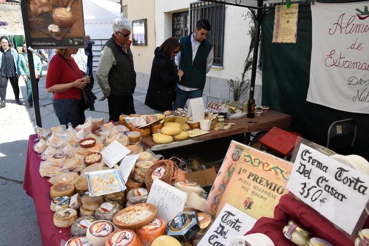 Feria del Queso de Hinojosa.