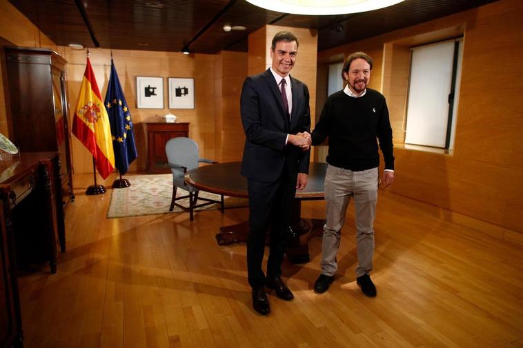 Pedro Sánchez y Pablo Iglesias, durante la reunión que mantuvieron este martes