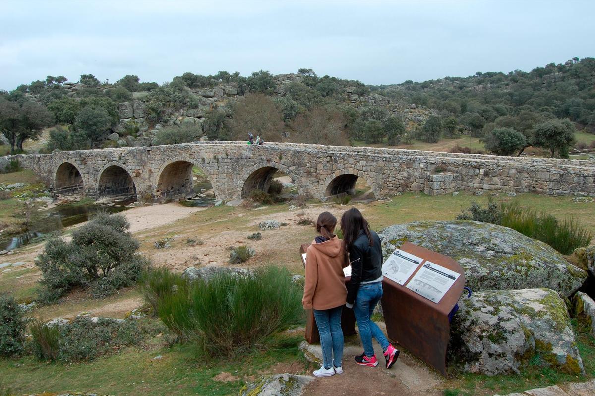 Puente Mocho de Ledesma.