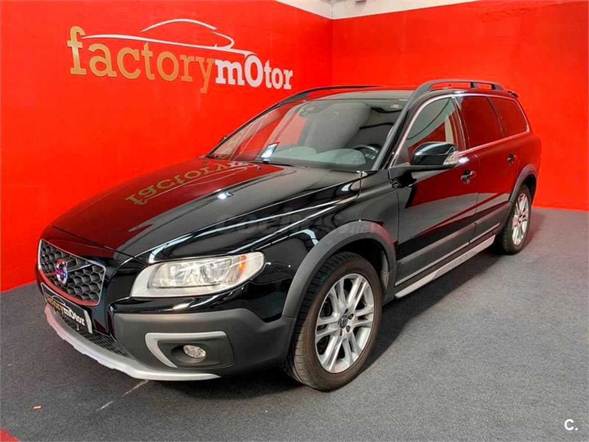 VOLVO XC70 2.4 D4 AWD Summum 5p. (20.500 €)