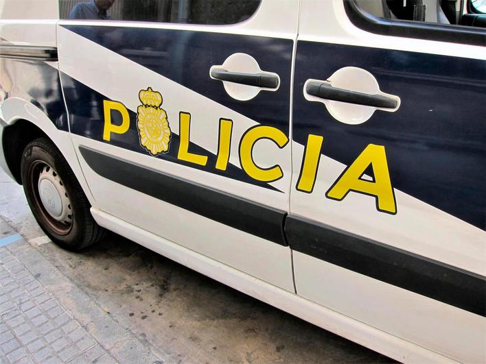 Vehículo de la Policía Nacional.