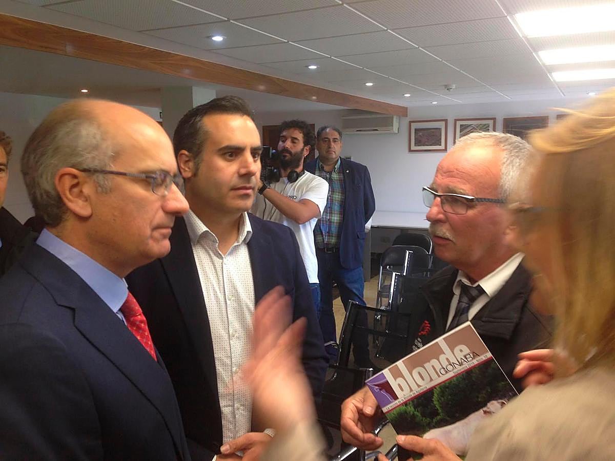 Dominique Graciet (derecha) y Javier Iglesias (izquierda) en Salamaq.