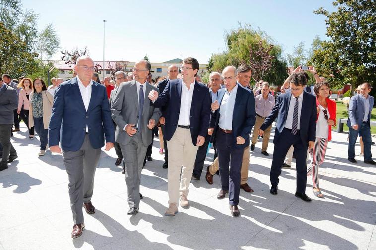 Alfonso Fernández Mañueco en la inauguración de Salamaq 19.