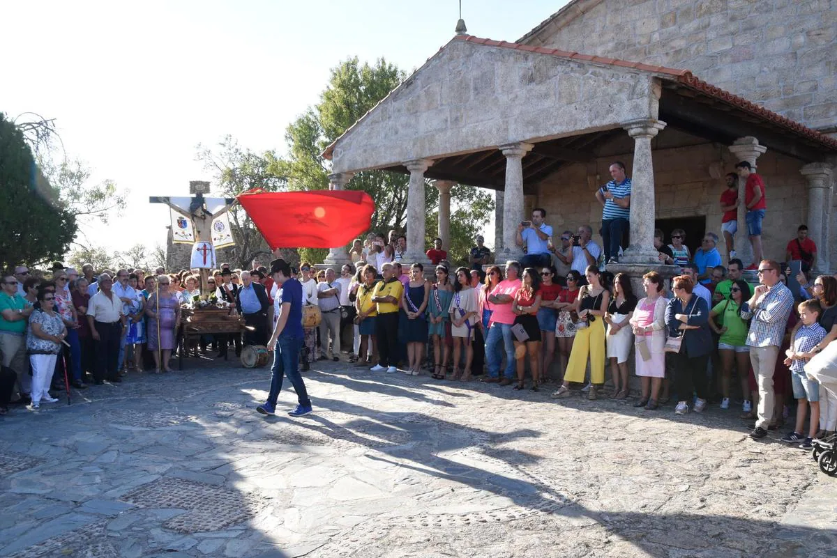 BARRUECOPARDO. Romería en la ermita del Cristo de las Mercedes