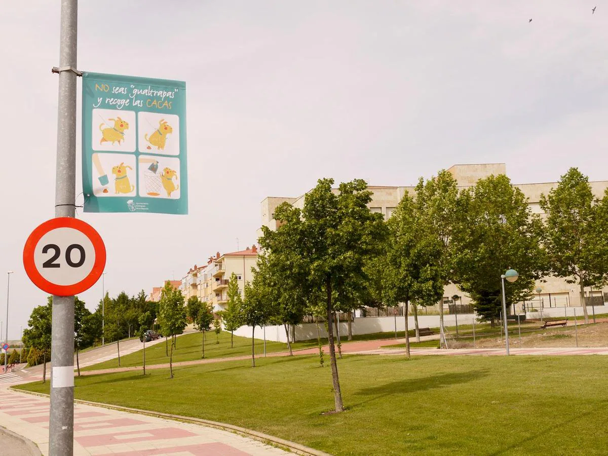 Cartelería de una de las muchas campañas de concienciación que el Ayuntamiento puso en marcha.