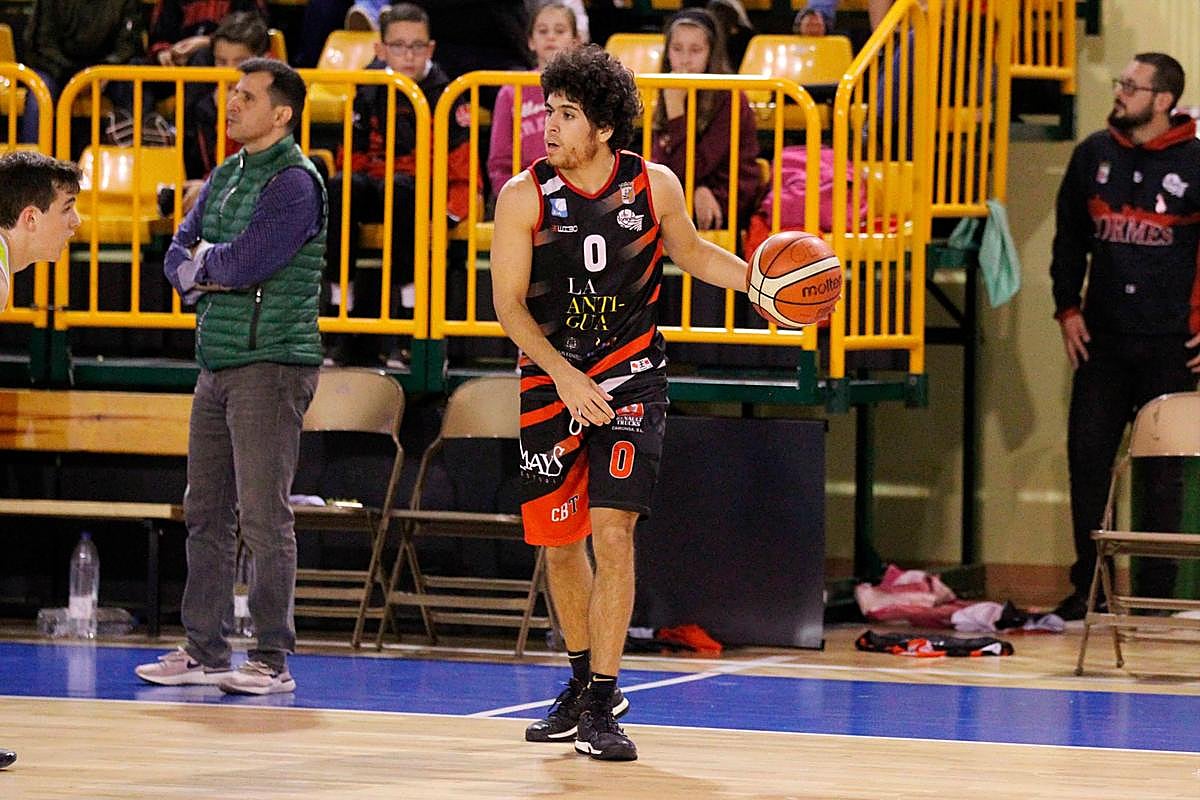 Pau Monroig, en un partido en Würzburg.