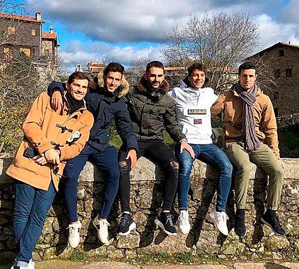Casillas, Bueno, Adrián, Oliver Torres y Marcano, en La Alberca.