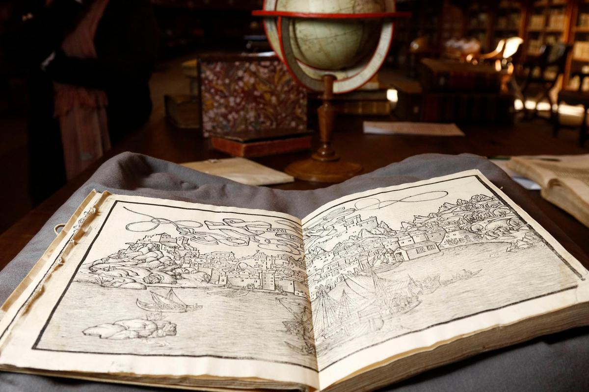LIBRO DE VIAJES A TIERRA SANTA. Incunable impreso en Spira (Alemania) en 1490 reúne varios comentarios sobre un viaje desde Venecia a Jerusalén, con gran cantidad de grabados de ciudades y animales.