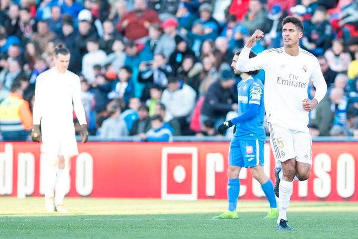 El central francés Rafael Varane ha sido uno de los jugadores claves del encuentro.