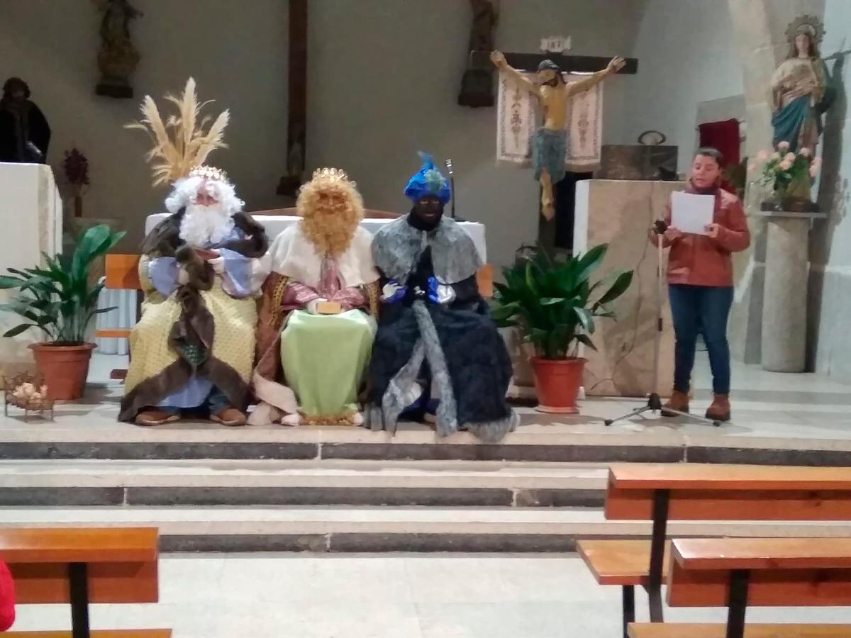 Los Reyes Magos en la iglesia parroquial de Peralejos de Abajo.