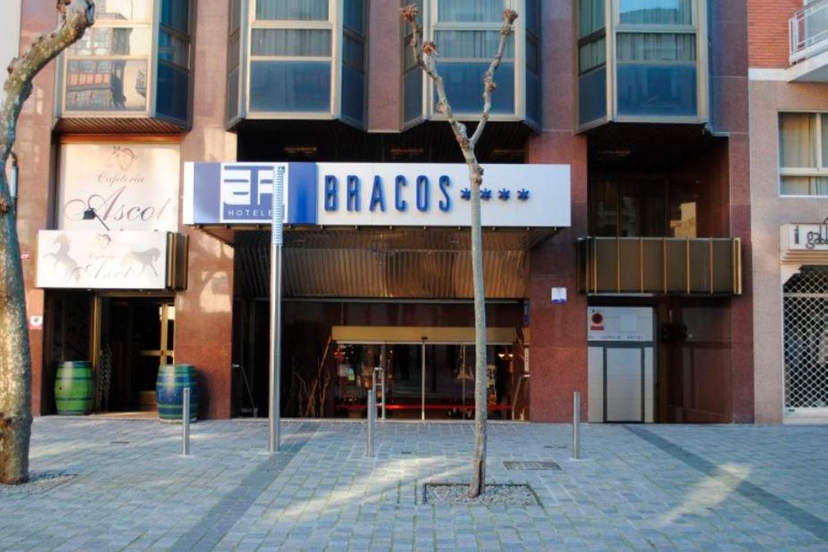 Hotel Bracos.