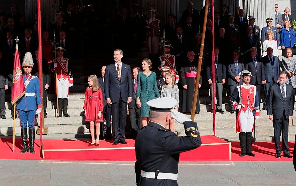 Foto de la Familia Real durante la apertura de la legislatura en el Congreso.
