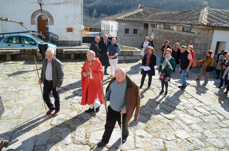 Los pueblos salmantinos del Sur se quedan sin curas