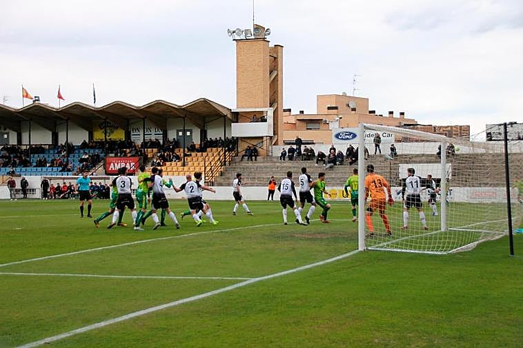 El Unionistas se complica más la vida frente al Tudelano (3-1)