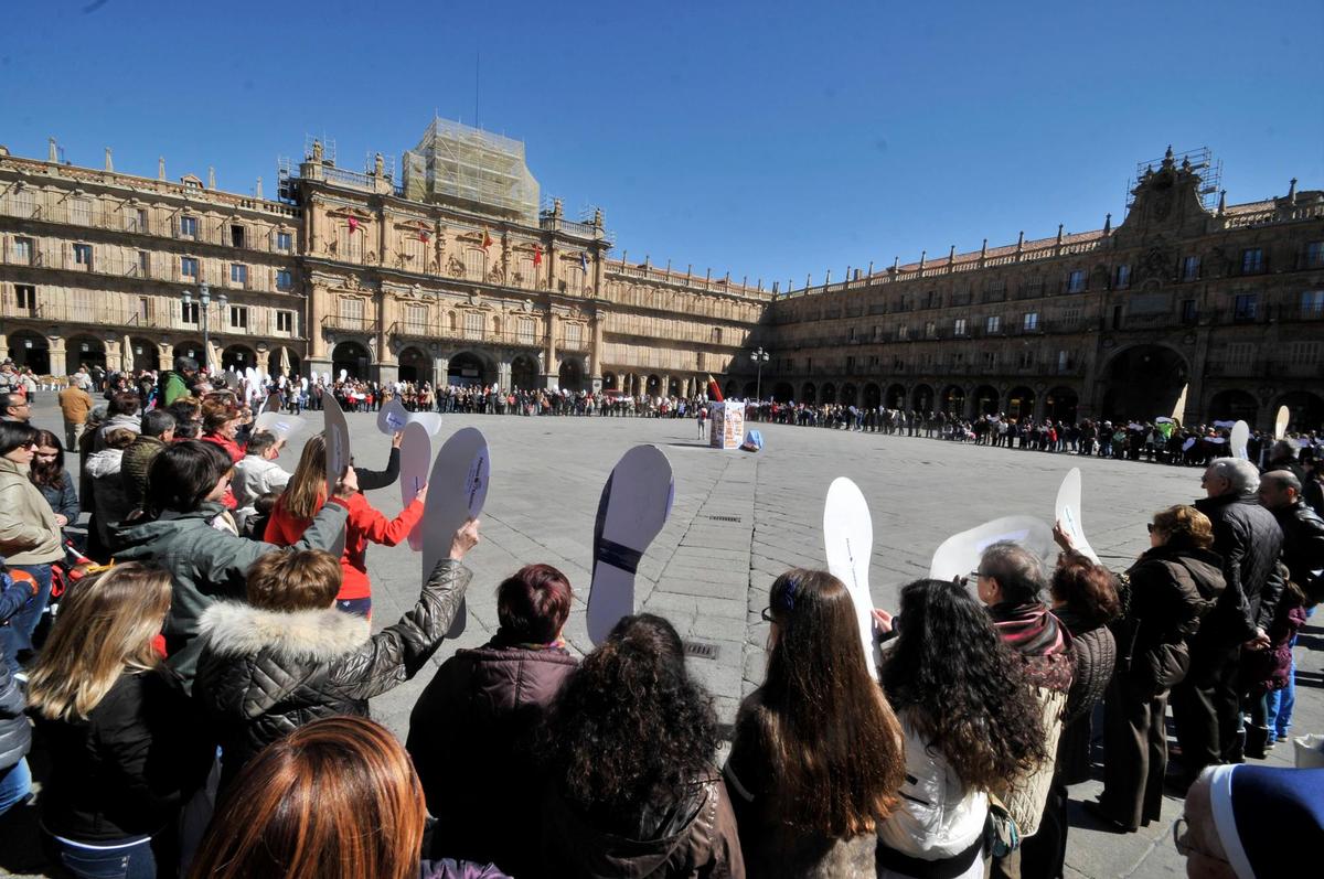 Otra acción solidaria organizada por Manos Unidas en la Plaza Mayor.