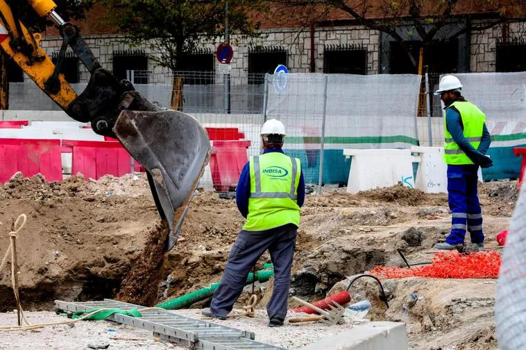 Trabajadores de una obra en Salamanca.