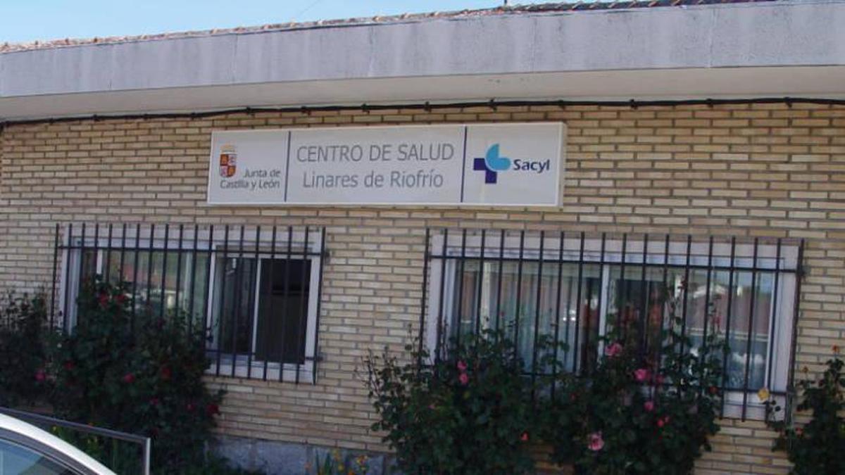 Centro de Salud de Linares de Riofrío.