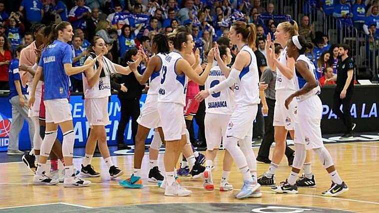 Las jugadoras del Avenida, en la última Copa de la Reina.