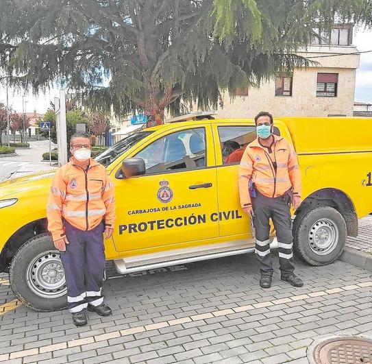 Ramón y Agustín Vidal son voluntarios de Protección Civil Carbajosa.