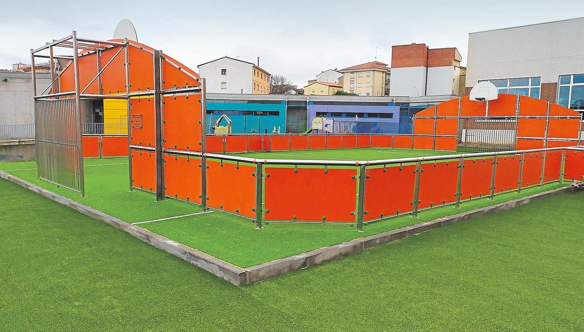 Zona deportiva infantil de Guijuelo, que se ha ejecutado durante el estado de alarma.