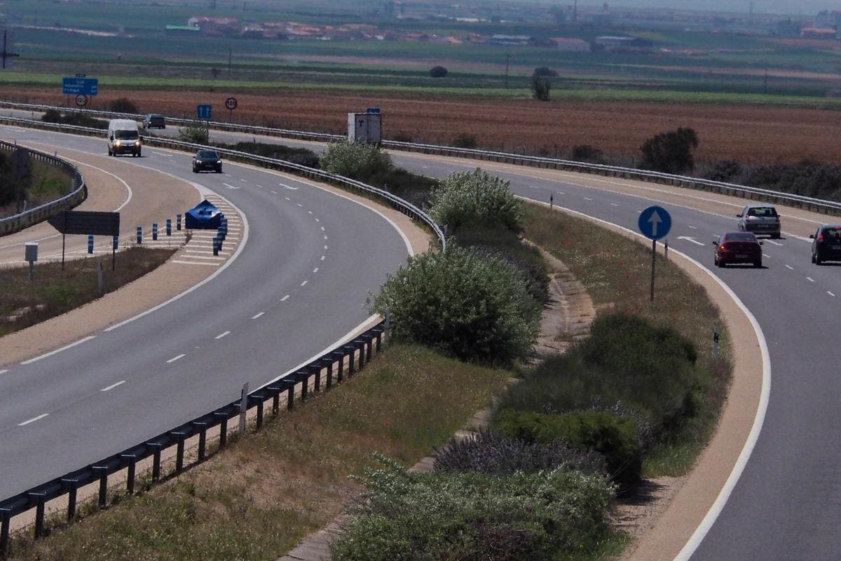 Autovía A-62 entre Salamanca y Tordesillas.