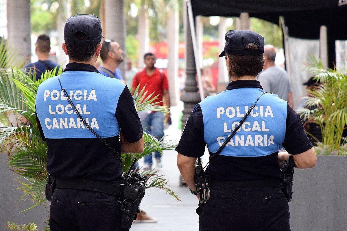 Agentes de la Policía Local de Santa Cruz de Tenerife.