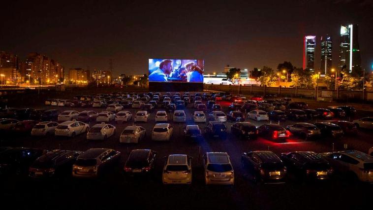 El PSOE propone instalar un autocine en el aparcamiento de La Aldehuela