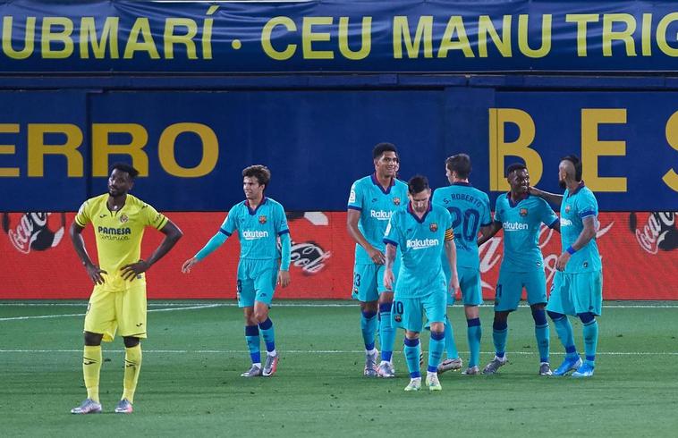 El Barcelona se resiste a dar la Liga por perdida y golea al Villarreal (1-4)