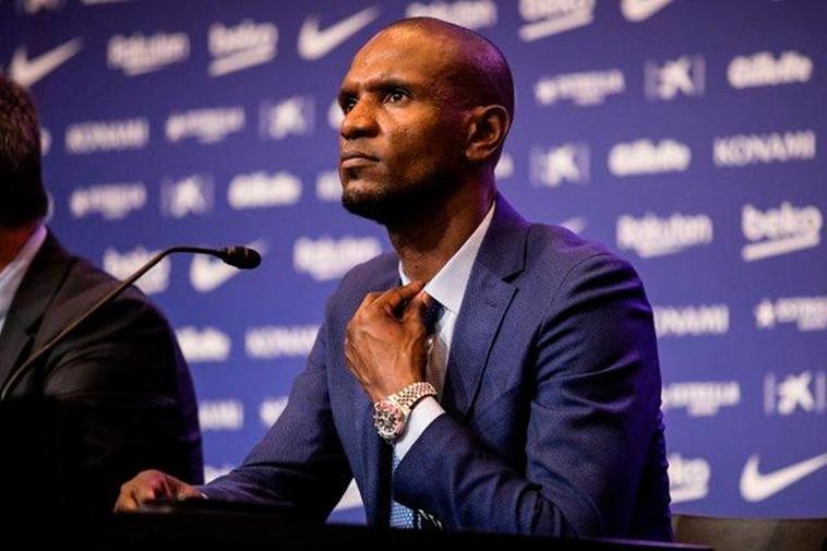 Éric Abidal en un acto con el Barcelona.