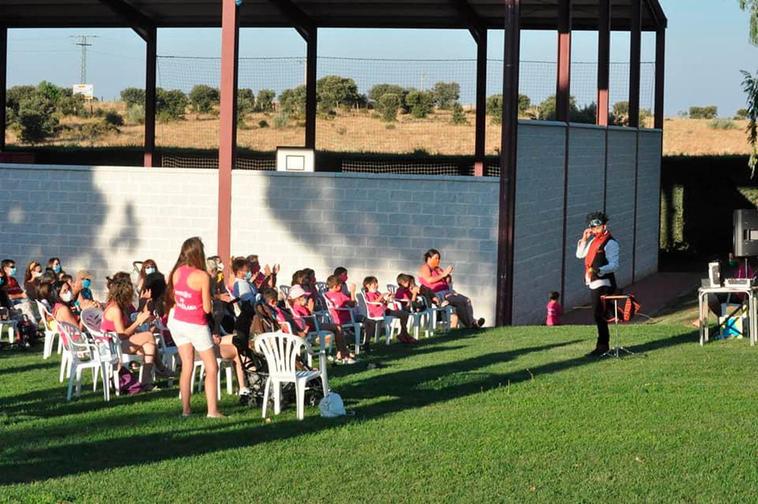 Una de las actividades del Verano Cultural organizado por el Ayuntamiento de Carrascal de Barregas.