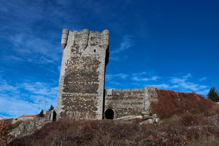 Castillo de Monleón.