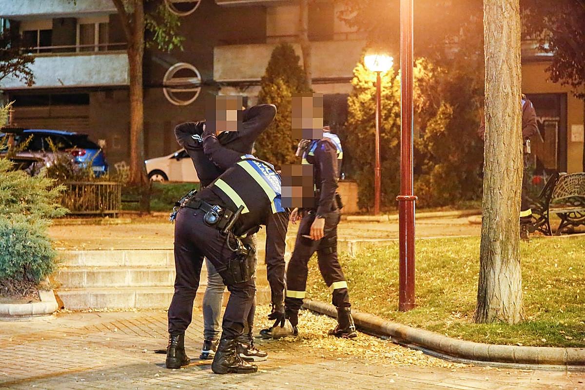 03:35h. Pillado con metanfetamina.