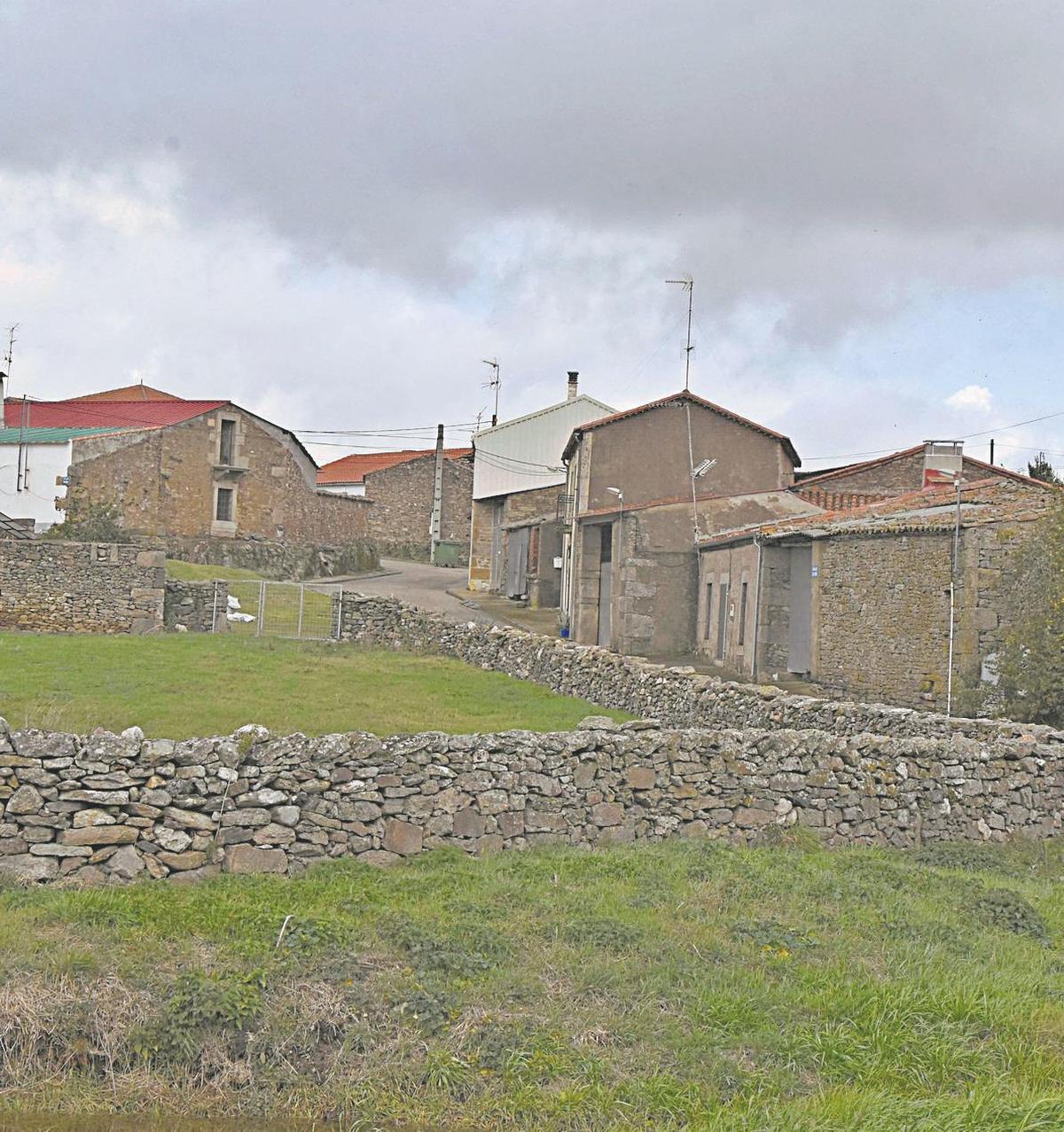 Vista general de la pequeña localidad de Barceo, a poco más de cinco kilómetros de Vitigudino.