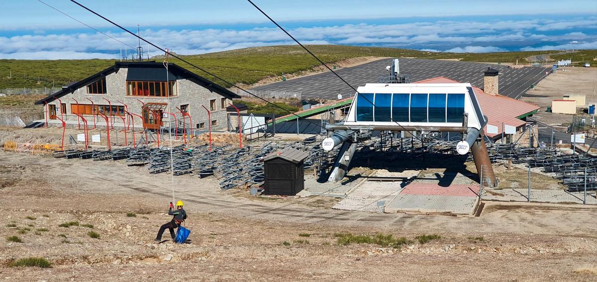 Imagen de la estación de esquí Sierra de Béjar La Covatilla.