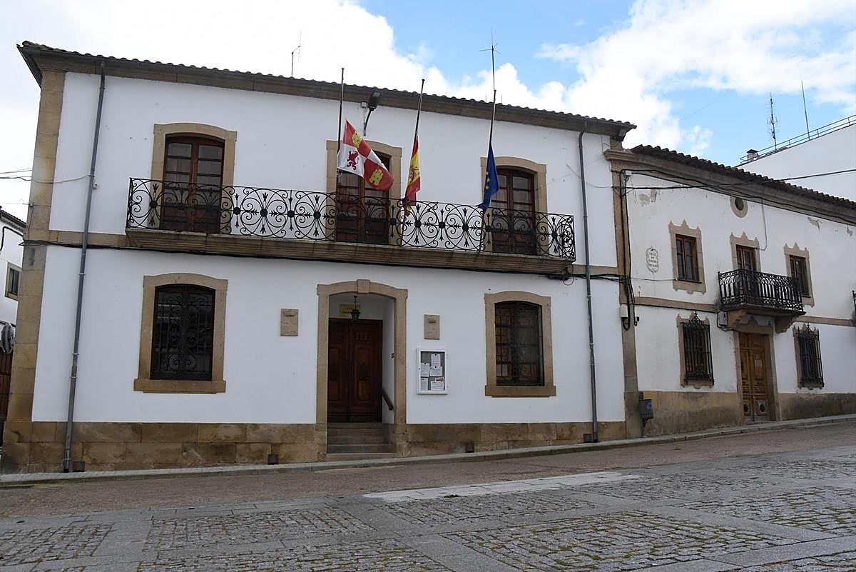Ayuntamiento de Lumbrales.